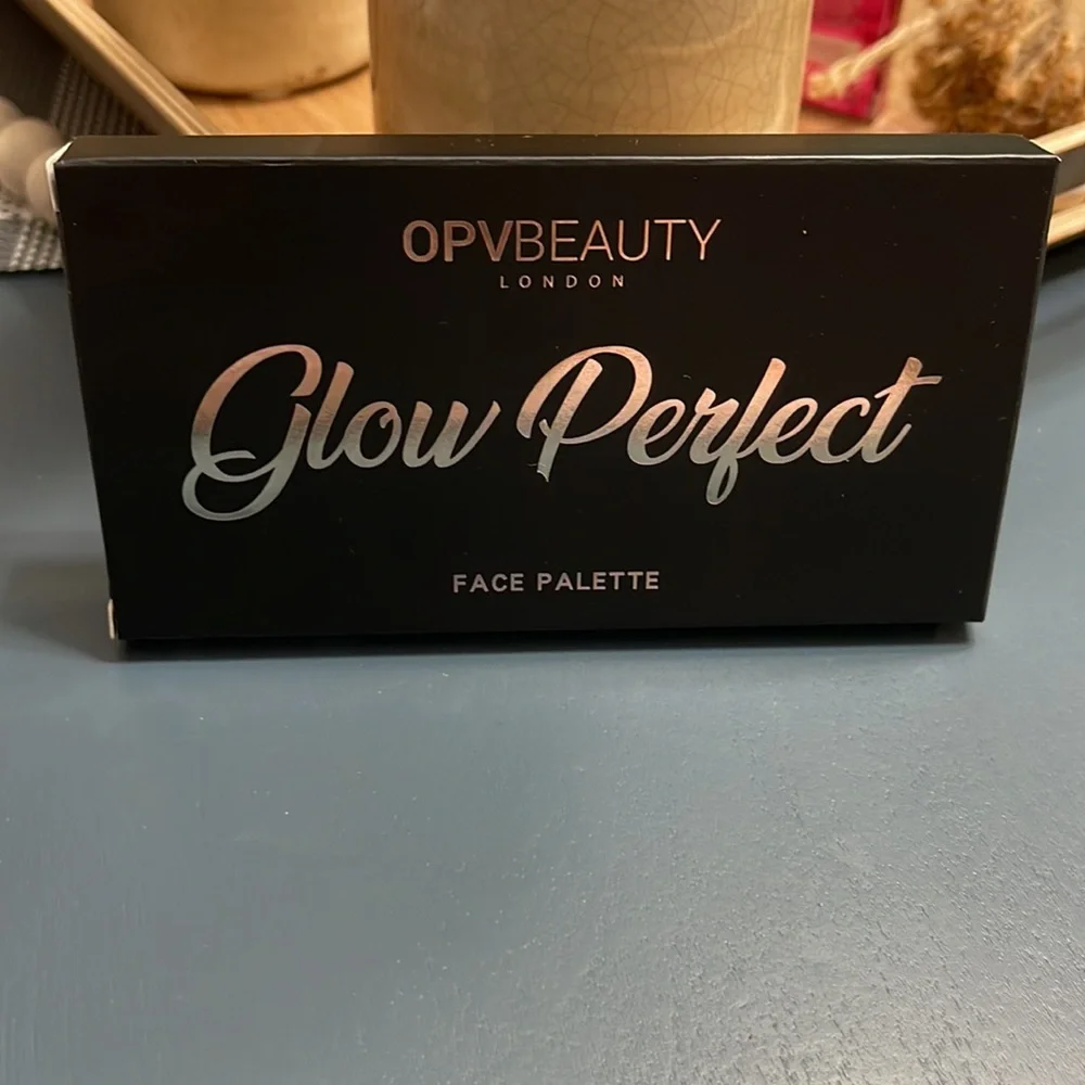 OPV BEAUTY LONDON Glow Perfect Face Palette in Shade4